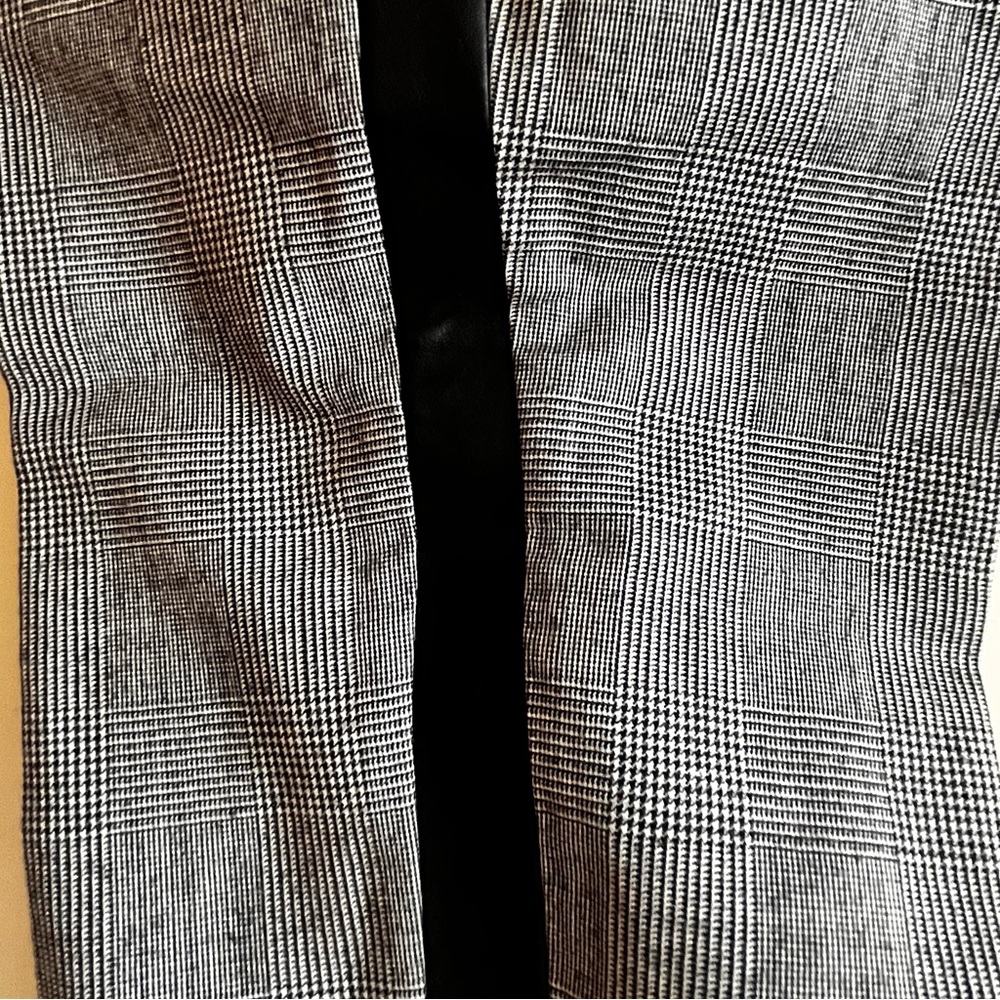 **BNWOT** J CREW BLACK AND WHITE HOUNDSTOOTH DRESS PANTS - Picture 4 of 14